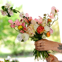 Load image into Gallery viewer, Mothers Day Bouquet
